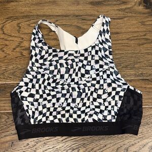 Brooks 3 pocket Sports Bra